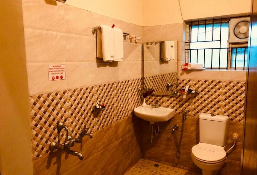 חדר דלוקס, Palm Era Resorts