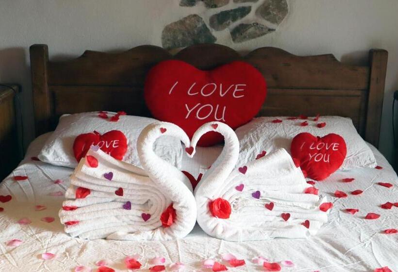 חדר דלוקס עם נוף להרים, Gruyère Rooms