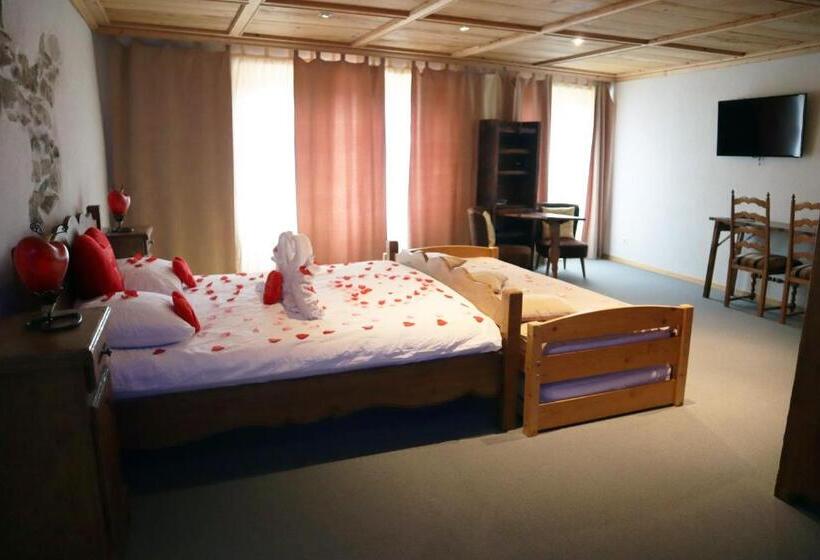 Номер Deluxe Вид на Горы, Gruyère Rooms