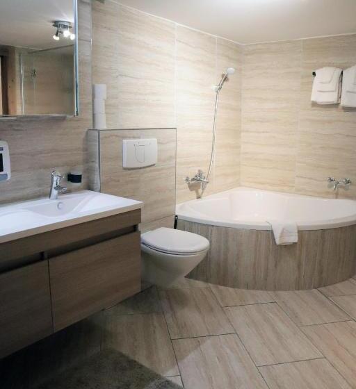 חדר סופריור לשלושה, Gruyère Rooms