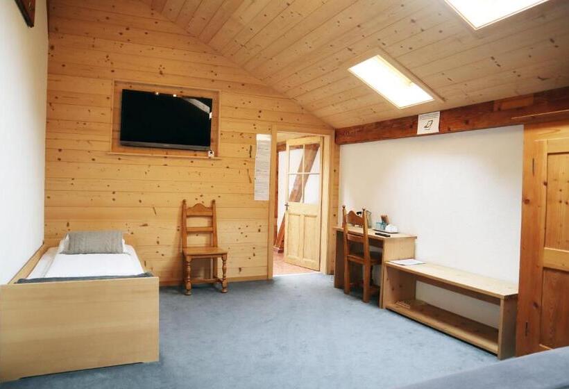 Трежместный Номер Economy, Gruyère Rooms