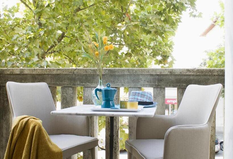 חדר סטנדרט לשלושה עם מרפסת, Accanto Al Centro B&b