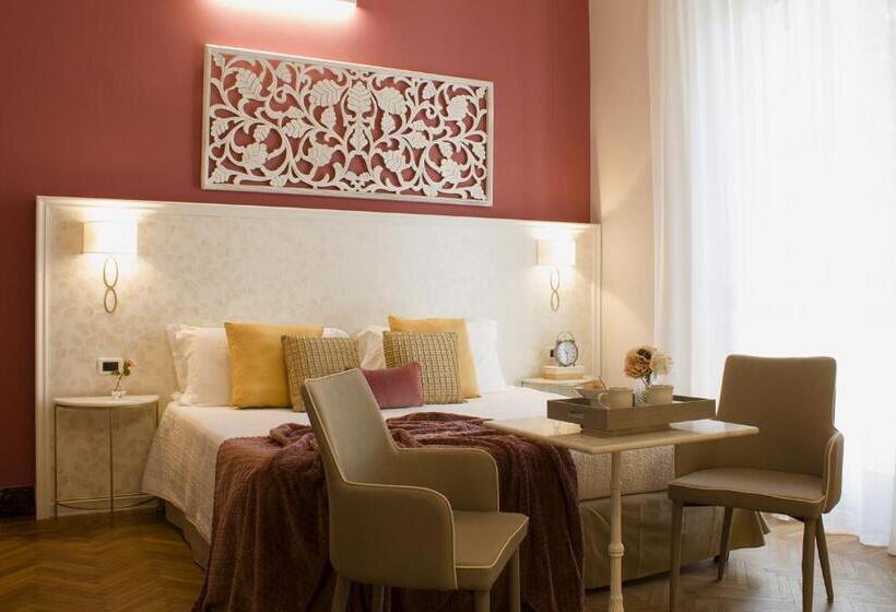 Quarto Triplo Estandar com Sacada, Accanto Al Centro B&b