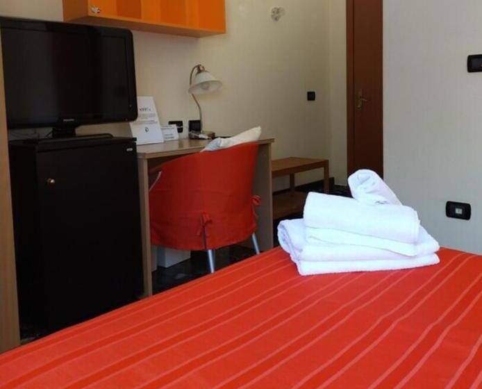 Quarto Estandar Individual, Accanto Al Centro B&b