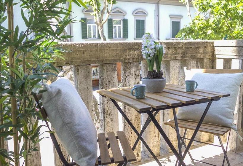 חדר דלוקס לשלושה, Accanto Al Centro B&b