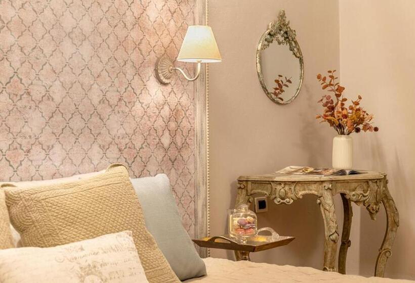 Quarto Estandar, Accanto Al Centro B&b
