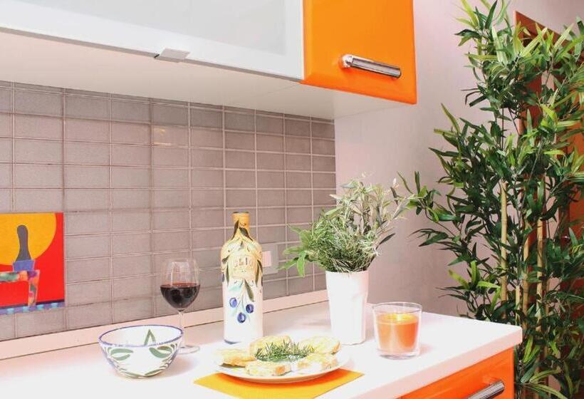 דירת חדר סופריור, Accanto Al Centro B&b