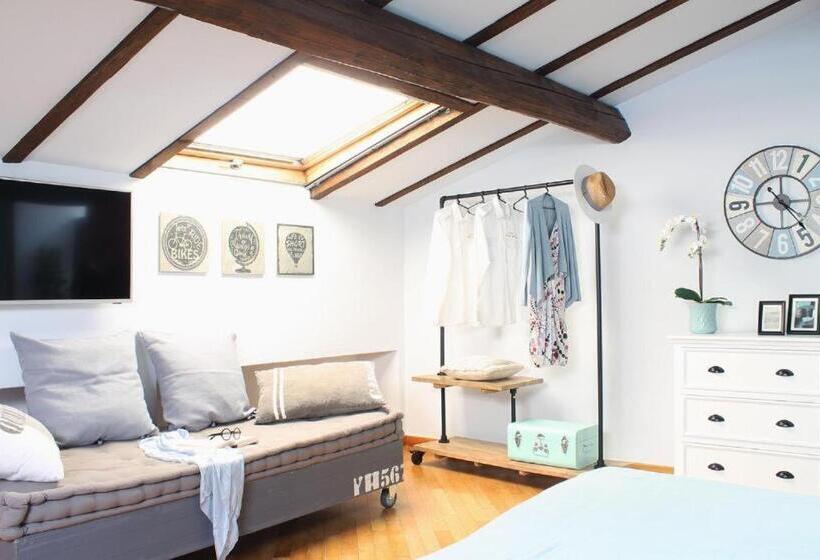 דירת חדר סופריור, Accanto Al Centro B&b