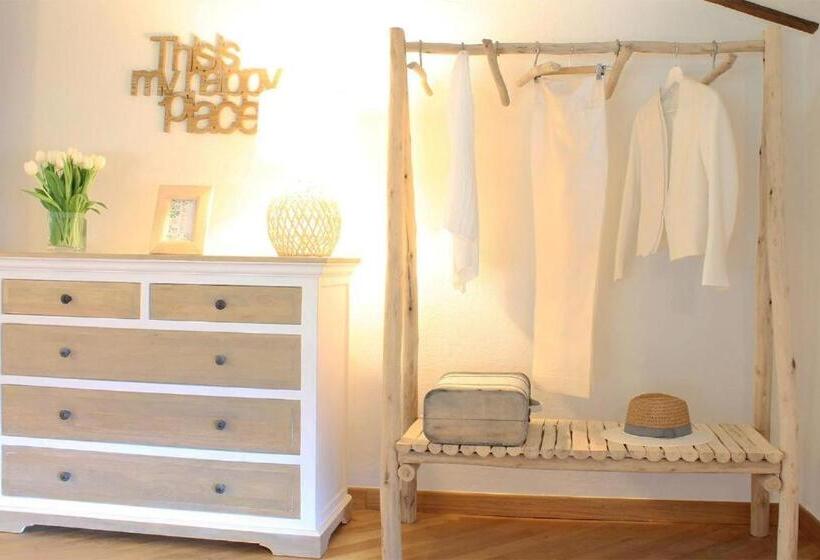 דירת חדר סופריור, Accanto Al Centro B&b