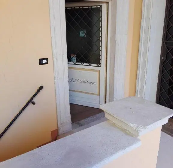 اتاق لوکس سه تخته, B&b Palazzo Cappa