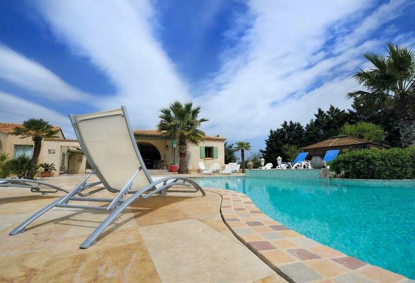 スイート（家族用）, Mas De La Montille