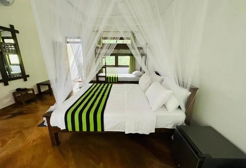 اتاق لوکس خانوادگی, River Splendour Home Stay