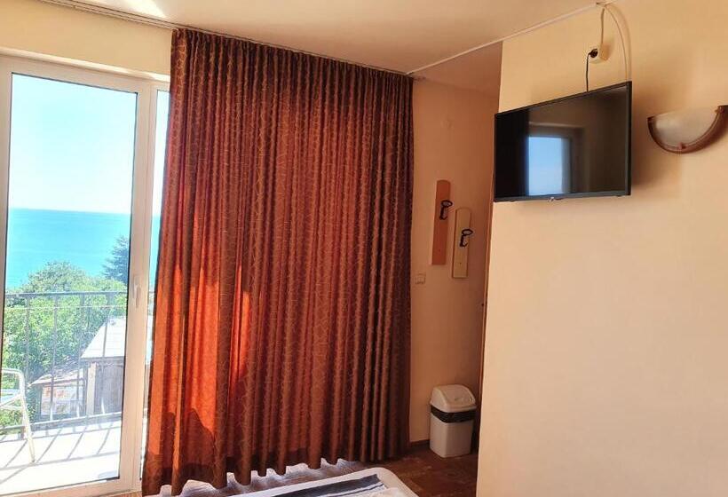 스탠다드 4인용 룸 바다전망, Family Hotel Pier