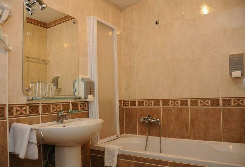 اتاق استاندارد با بالکن, Aqua Panon