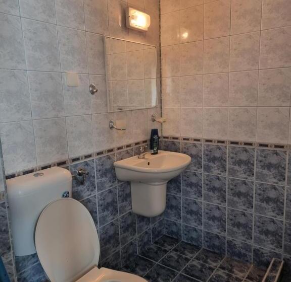 Полулюкс с Балконом, Complex Astra