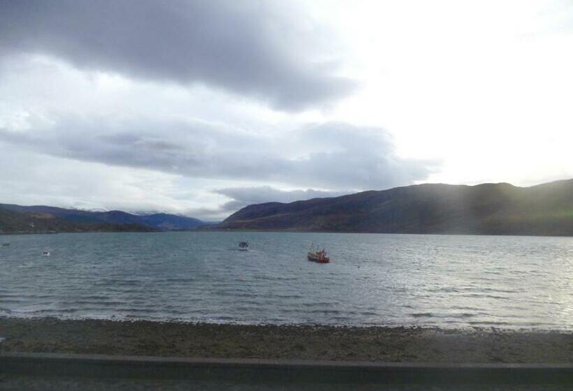 标准间带湖景, The Ferry Boat Inn