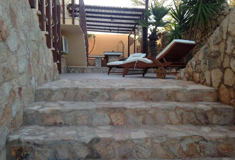 Номер Стандарт, Le Anfore Hotel   Lampedusa