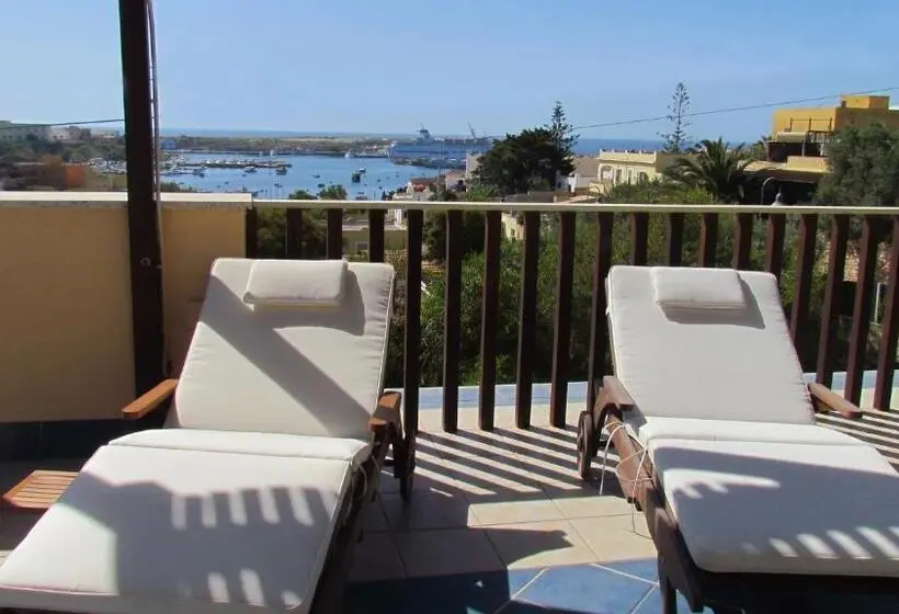 Standard-huone Merinäkymä, Le Anfore Hotel   Lampedusa