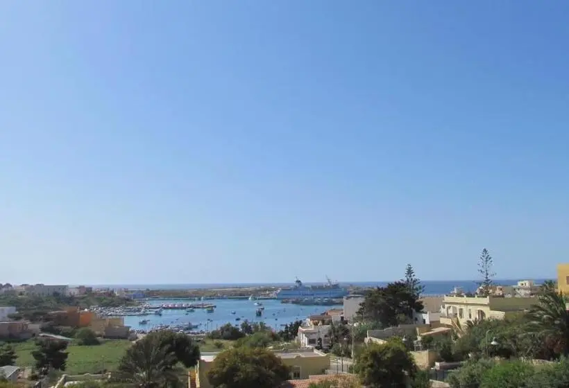 Standard-huone Merinäkymä, Le Anfore Hotel   Lampedusa