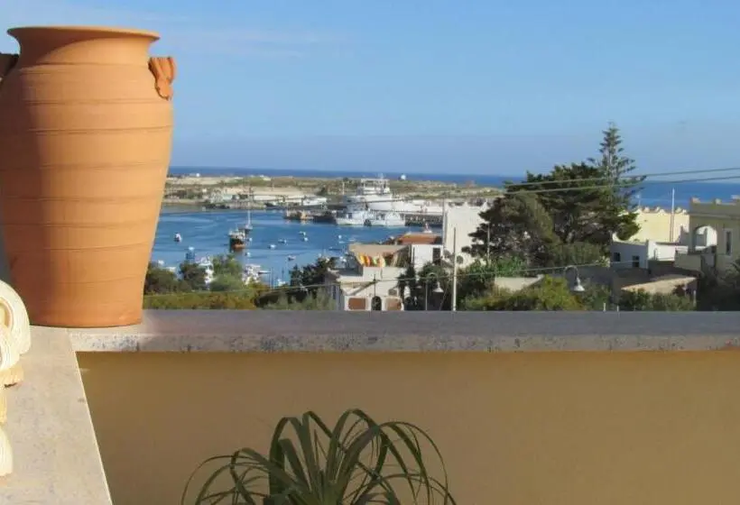 Standard-huone Merinäkymä, Le Anfore Hotel   Lampedusa