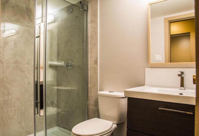 غرفة قياسية, Fox Creek Inn