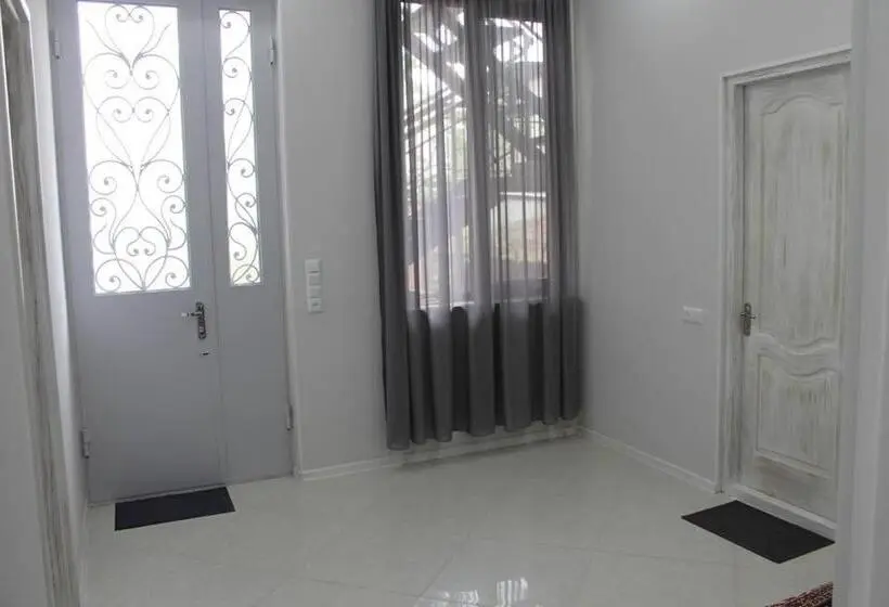 اتاق لوکس, Guest House Lviv грузия