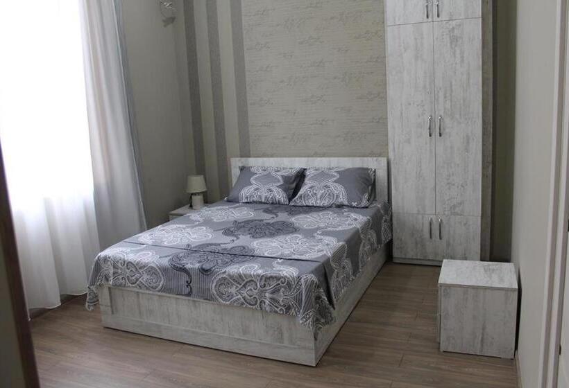 اتاق لوکس, Guest House Lviv грузия