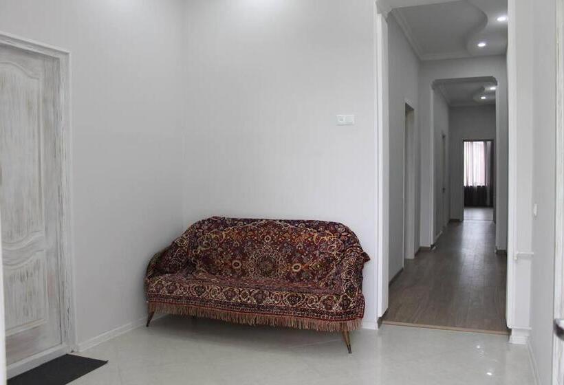 اتاق لوکس, Guest House Lviv грузия