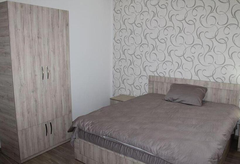 اتاق لوکس, Guest House Lviv грузия
