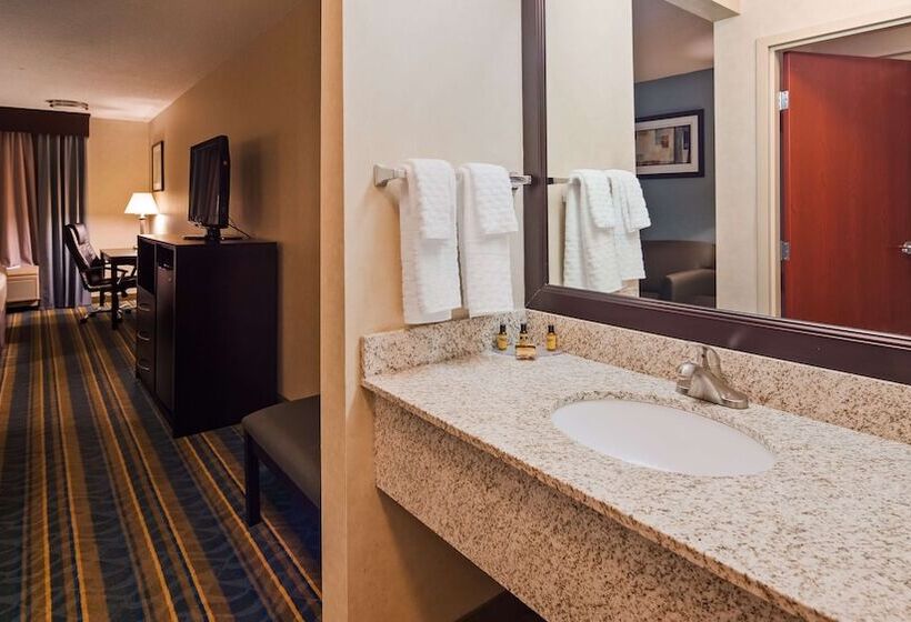 Номер Стандарт 2 Двуспальные Кровати, Best Western Plus Berkshire Hills Inn & Suites