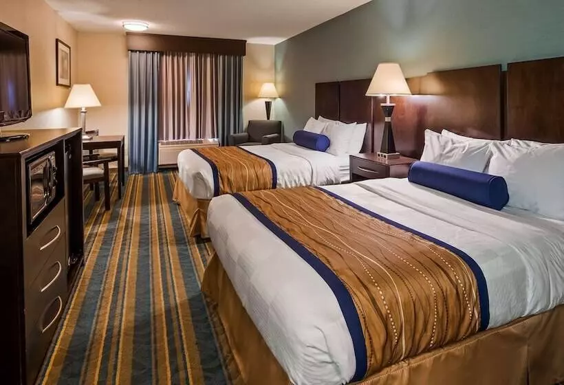 ２ダブルベッドのスタンダードルーム, Best Western Plus Berkshire Hills Inn & Suites