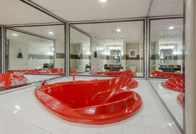 带大床的标准间, Best Western Plus Poconos