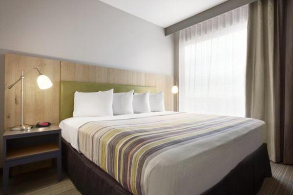 장애인을 위한 킹사이즈 침대 스탠다드 룸, Country Inn & Suites By Radisson, Griffin, Ga