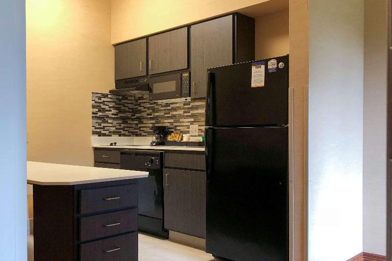 جناح سرير ملكى, Extended Stay America Suites  Lancaster County