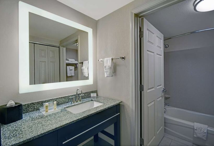 جناح غرفتين نوم, Homewood Suites By Hilton Eatontown