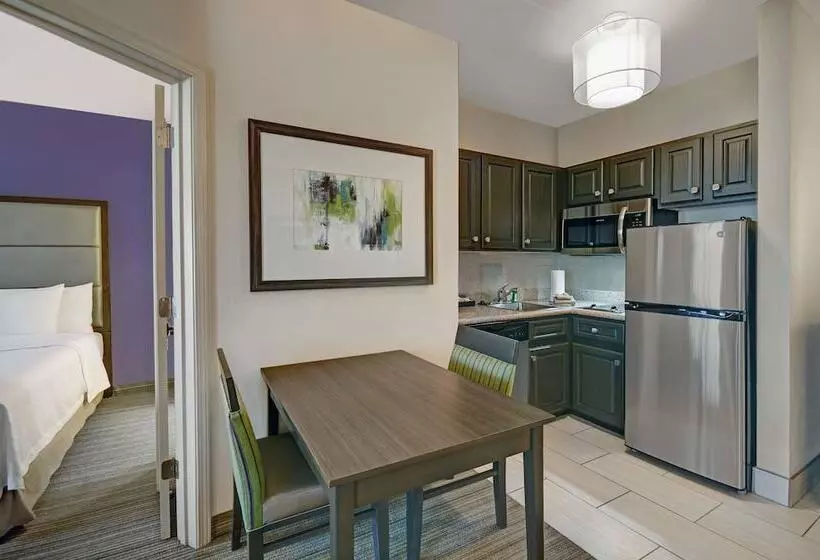 身障者適用スイートルーム, Homewood Suites By Hilton Eatontown
