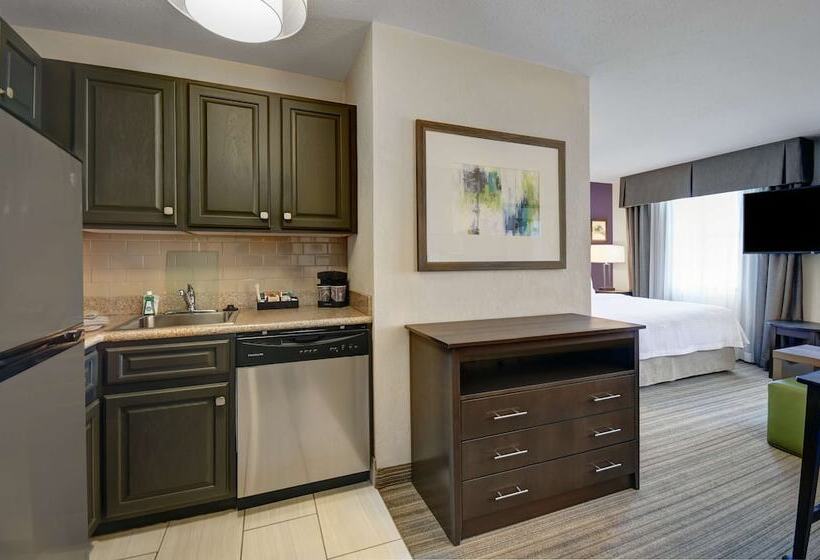 جناح لذوى الاحتياجات الخاصة, Homewood Suites By Hilton Eatontown