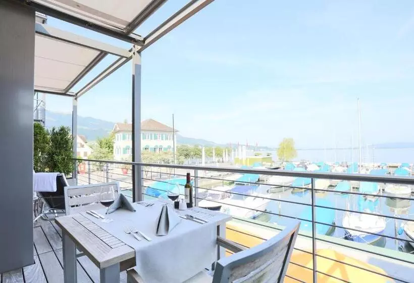 Suite, Marina Lachen