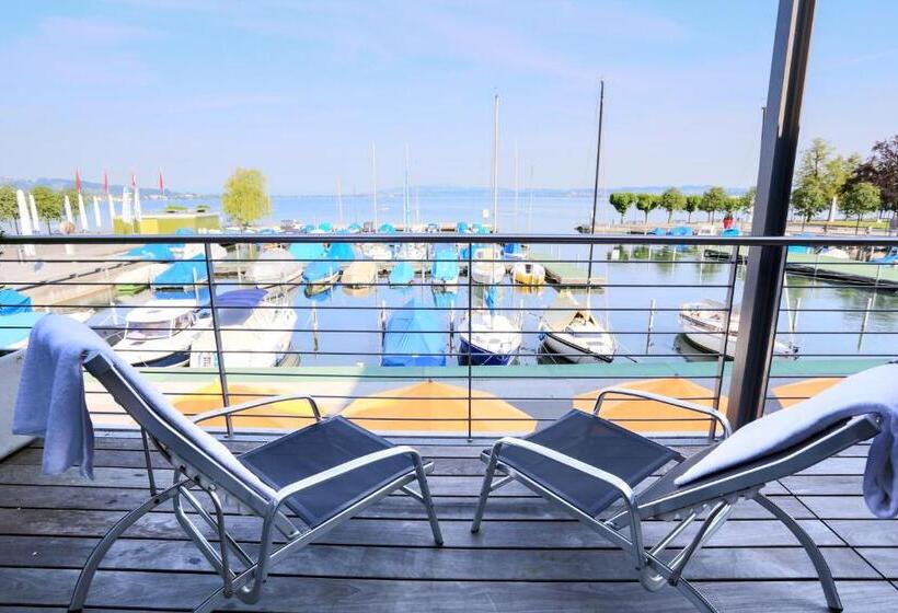 סוויטה, Marina Lachen