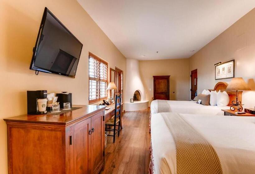 Номер Стандарт, Piñon Court By La Fonda