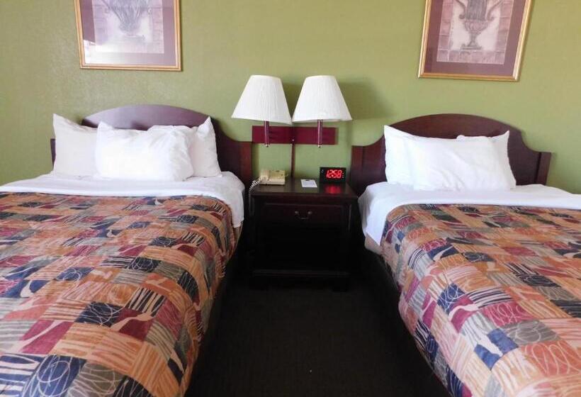 غرفه قياسيه سريرين مزدوجين, Quality Inn & Suites Thomasville