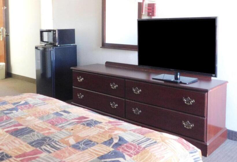 غرفه قياسيه سريرين مزدوجين, Quality Inn & Suites Thomasville