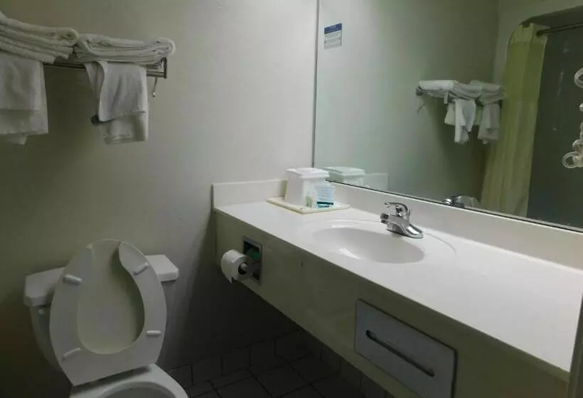 身障者適用スタンダードルーム, Quality Inn & Suites Thomasville