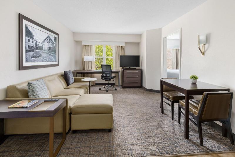 جناح سرير كينج, Residence Inn Boston Franklin