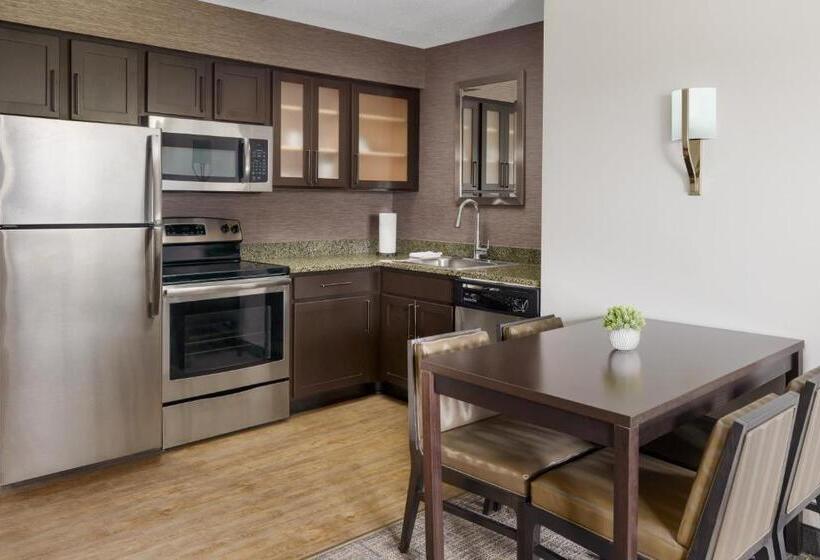 Люкс 2 Спальни, Residence Inn Boston Franklin
