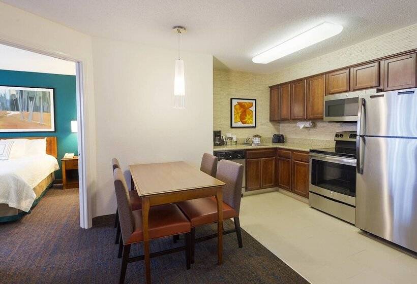 스위트, Residence Inn By Marriott Lakeland