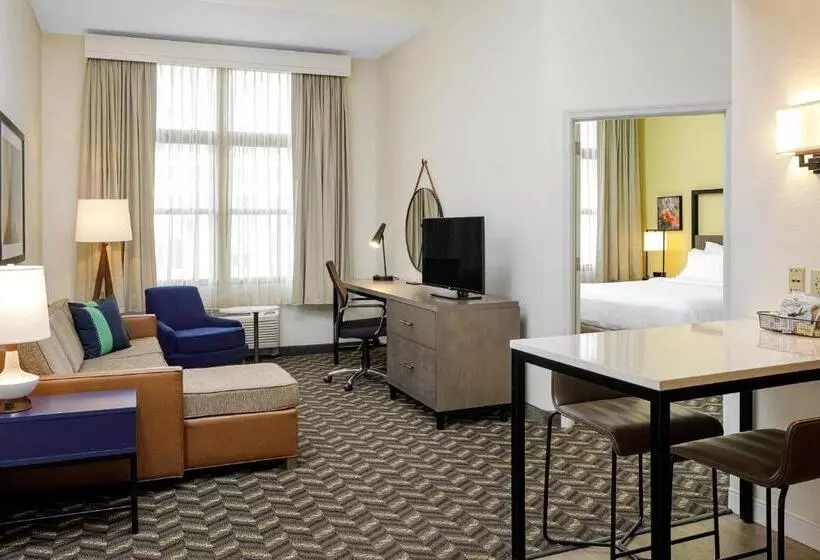 キングサイズベッドのスイートルーム, Residence Inn New Rochelle