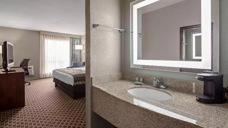キングサイズベッドのスイートルーム, Residence Inn New Rochelle