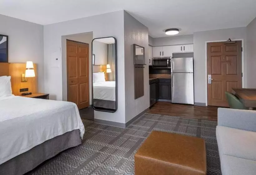 スタンダードスタジオ, Staybridge Suites Columbus Dublin, An Ihg