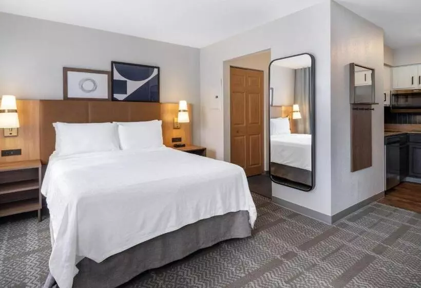スタンダードスタジオ, Staybridge Suites Columbus Dublin, An Ihg